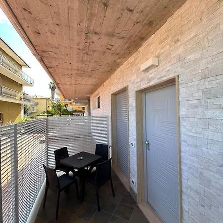 Casa Vacanze Lui San Benedetto del Tronto Exterior foto